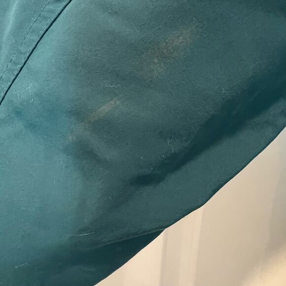 Vintage The North Face Men's Goosedown Puffer Jacket in Green with Hood Size M - Picture 8 of 11